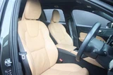 2020 Volvo V60 RP T6 AWD Inscript Sedan for sale, Japanese used car export - photo 15 of 20 | GULJI TRADERS