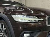2020 Volvo V60 T5 AWD 4WD Sedan for sale, Japanese used car export - photo 19 of 20 | GULJI TRADERS