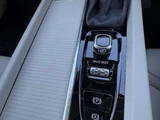 2020 Volvo V60 T5 AWD 4WD Sedan for sale, Japanese used car export - photo 18 of 20 | GULJI TRADERS