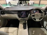 2020 Volvo V60 T5 AWD Sedan for sale, Japanese used car export - photo 3 of 9 | GULJI TRADERS