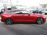 2021 Volvo V60 T6 Sedan for sale, Japanese used car export - photo 11 of 52 | GULJI TRADERS