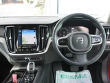 2021 Volvo V60 T6 Sedan for sale, Japanese used car export - photo 23 of 52 | GULJI TRADERS