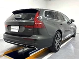 2021 Volvo V60 B5 Sedan for sale, Japanese used car export - photo 8 of 62 | GULJI TRADERS