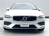 2021 Volvo V60 B4 Sedan for sale, Japanese used car export - photo 6 of 30 | GULJI TRADERS