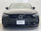 2021 Volvo V60 B5 Sedan for sale, Japanese used car export - photo 7 of 30 | GULJI TRADERS