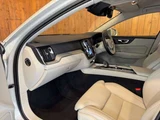 2021 Volvo V60 B5 AWD 4WD Sedan for sale, Japanese used car export - photo 41 of 53 | GULJI TRADERS