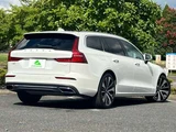 2021 Volvo V60 Sedan for sale, Japanese used car export - photo 2 of 61 | GULJI TRADERS