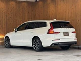 2021 Volvo V60 B5 Sedan for sale, Japanese used car export - photo 8 of 54 | GULJI TRADERS