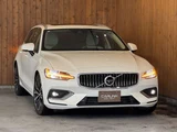 2021 Volvo V60 B5 Sedan for sale, Japanese used car export - photo 26 of 54 | GULJI TRADERS