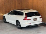 2021 Volvo V60 B5 Sedan for sale, Japanese used car export - photo 29 of 54 | GULJI TRADERS