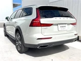 2021 Volvo V60 T5 AWD Sedan for sale, Japanese used car export - photo 11 of 30 | GULJI TRADERS