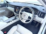 2021 Volvo V60 T5 AWD Sedan for sale, Japanese used car export - photo 22 of 30 | GULJI TRADERS
