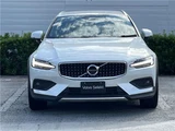 2021 Volvo V60 B5 AWD Sedan for sale, Japanese used car export - photo 5 of 30 | GULJI TRADERS