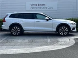 2021 Volvo V60 B5 AWD Sedan for sale, Japanese used car export - photo 8 of 30 | GULJI TRADERS