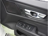 2021 Volvo V60 B5 Sedan for sale, Japanese used car export - photo 46 of 76 | GULJI TRADERS