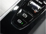2021 Volvo V60 B5 Sedan for sale, Japanese used car export - photo 69 of 76 | GULJI TRADERS