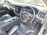 2021 Volvo V60 B5 Sedan for sale, Japanese used car export - photo 23 of 30 | GULJI TRADERS