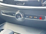 2021 Volvo V60 V60 B5 AWD 4WD Sedan for sale, Japanese used car export - photo 19 of 24 | GULJI TRADERS