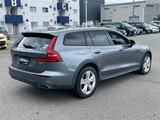 2021 Volvo V60 V60 B5 AWD 4WD Sedan for sale, Japanese used car export - photo 2 of 24 | GULJI TRADERS