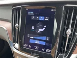 2021 Volvo V60 V60 B5 AWD 4WD Sedan for sale, Japanese used car export - photo 7 of 24 | GULJI TRADERS