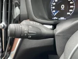 2021 Volvo V60 V60 B5 AWD 4WD Sedan for sale, Japanese used car export - photo 14 of 24 | GULJI TRADERS