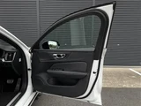 2021 Volvo V60 V60 B5 Sedan for sale, Japanese used car export - photo 14 of 24 | GULJI TRADERS