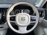 2021 Volvo V60 V60 B5 Sedan for sale, Japanese used car export - photo 7 of 23 | GULJI TRADERS