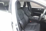 2021 Volvo V60 B4 Momentum Sedan for sale, Japanese used car export - photo 9 of 30 | GULJI TRADERS