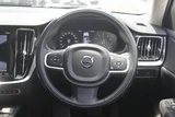 2021 Volvo V60 B4 Momentum Sedan for sale, Japanese used car export - photo 12 of 30 | GULJI TRADERS