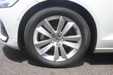 2021 Volvo V60 B4 Momentum Sedan for sale, Japanese used car export - photo 28 of 30 | GULJI TRADERS