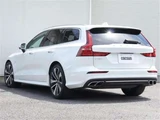 2021 Volvo V60 PHV T6 AWD Sedan for sale, Japanese used car export - photo 10 of 50 | GULJI TRADERS