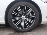 2021 Volvo V60 B5 Sedan for sale, Japanese used car export - photo 48 of 50 | GULJI TRADERS