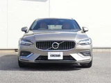 2021 Volvo V60 B5 Sedan for sale, Japanese used car export - photo 5 of 50 | GULJI TRADERS