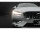 2021 Volvo V60 RP T6AWD Inscript Sedan for sale, Japanese used car export - photo 12 of 24 | GULJI TRADERS