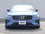 2021 Volvo V60 B5 Sedan for sale, Japanese used car export - photo 5 of 9 | GULJI TRADERS