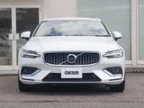 2021 Volvo V60 B5 Sedan for sale, Japanese used car export - photo 5 of 9 | GULJI TRADERS