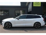 2022 Volvo V60 Hybrid Sedan for sale, Japanese used car export - photo 3 of 63 | GULJI TRADERS