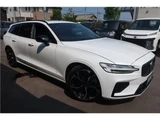 2022 Volvo V60 Hybrid Sedan for sale, Japanese used car export - photo 5 of 63 | GULJI TRADERS