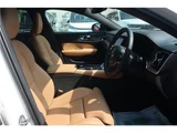 2022 Volvo V60 Hybrid Sedan for sale, Japanese used car export - photo 9 of 63 | GULJI TRADERS