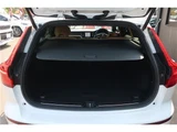 2022 Volvo V60 Hybrid Sedan for sale, Japanese used car export - photo 17 of 63 | GULJI TRADERS
