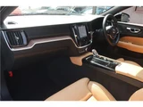 2022 Volvo V60 Hybrid Sedan for sale, Japanese used car export - photo 19 of 63 | GULJI TRADERS