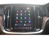 2022 Volvo V60 Hybrid Sedan for sale, Japanese used car export - photo 24 of 63 | GULJI TRADERS