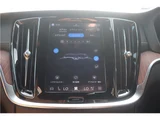 2022 Volvo V60 Hybrid Sedan for sale, Japanese used car export - photo 25 of 63 | GULJI TRADERS