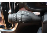 2022 Volvo V60 Hybrid Sedan for sale, Japanese used car export - photo 30 of 63 | GULJI TRADERS