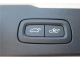 2022 Volvo V60 Hybrid Sedan for sale, Japanese used car export - photo 40 of 63 | GULJI TRADERS