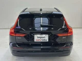2022 Volvo V60 B4 Sedan for sale, Japanese used car export - photo 25 of 32 | GULJI TRADERS
