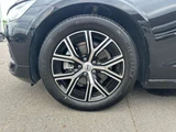 2022 Volvo V60 B4 Sedan for sale, Japanese used car export - photo 31 of 32 | GULJI TRADERS
