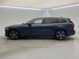 2022 Volvo V60 B5 Sedan for sale, Japanese used car export - photo 10 of 30 | GULJI TRADERS