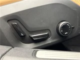 2022 Volvo V60 B5 Sedan for sale, Japanese used car export - photo 27 of 30 | GULJI TRADERS