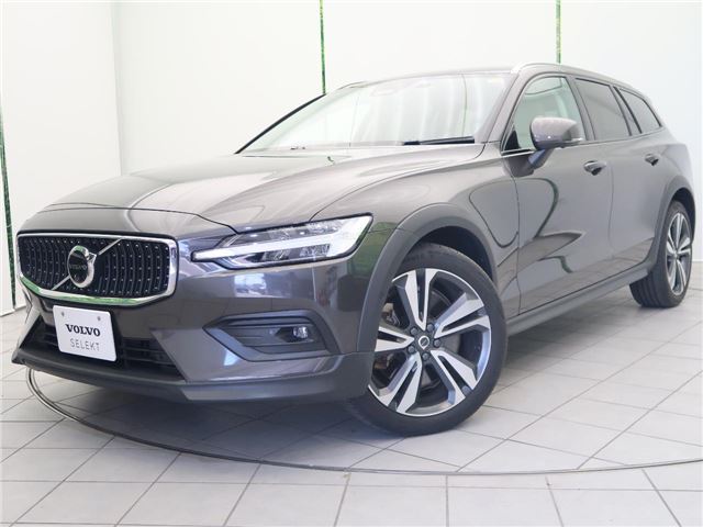 2022 Volvo V60 B5 AWD Sedan for sale, Japanese used car export | GULJI TRADERS